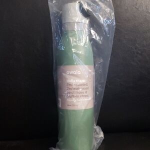 Owala Green Insulated Water Bottle with Straw NWT